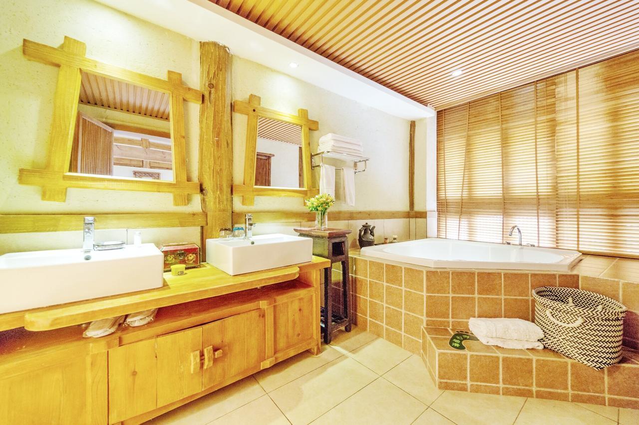 Lijiang Shuhe Yuefeng Resort Hotel Exterior photo